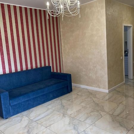 Bhoeme Apartament Oradea Eksteriør bilde