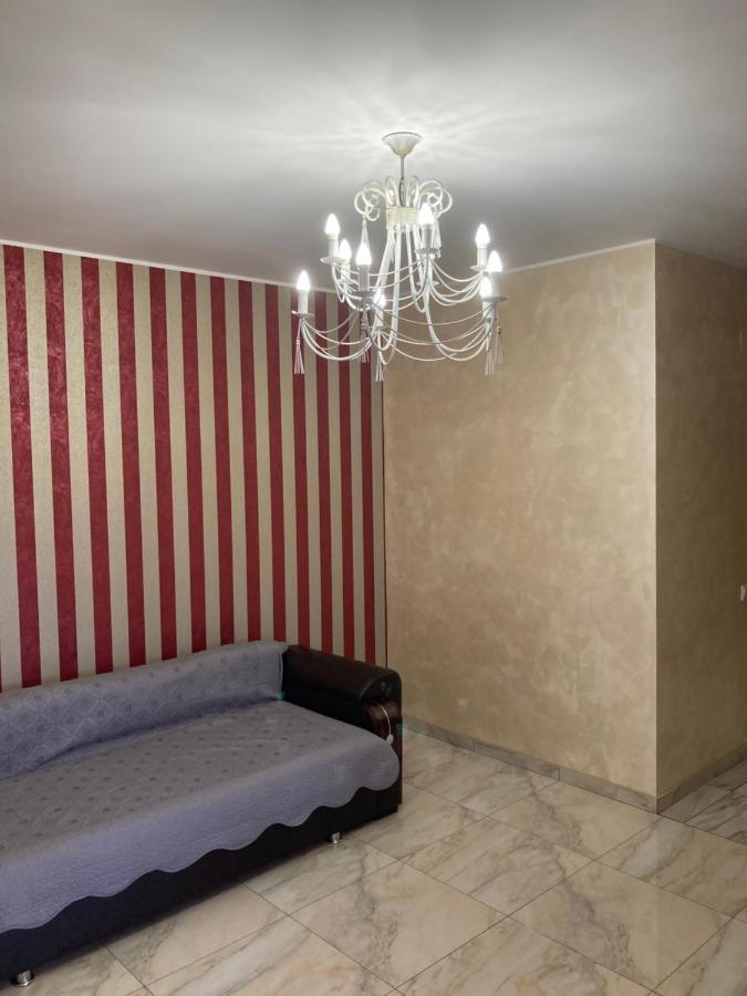 Bhoeme Apartament Oradea Eksteriør bilde